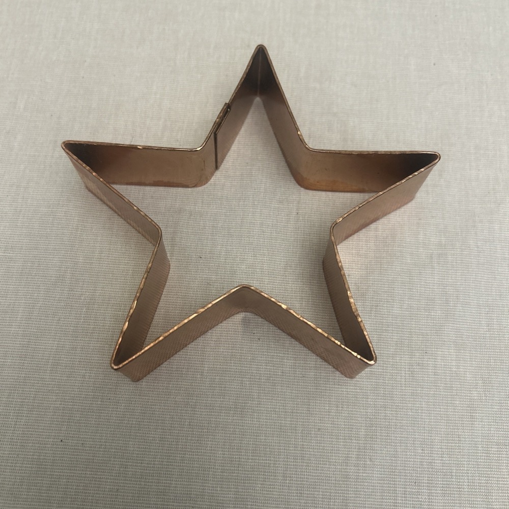 VINTAGE COPPER CHRISTMAS‎ TREE HOLIDAY COOKIE CUTTER HEAVY DUTY COOKING BAKING